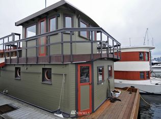 2401 N Northlake Way #L-16, Seattle, WA