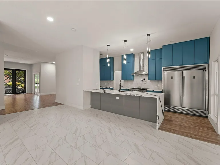 7103 Blythdale Dr — Photo 13