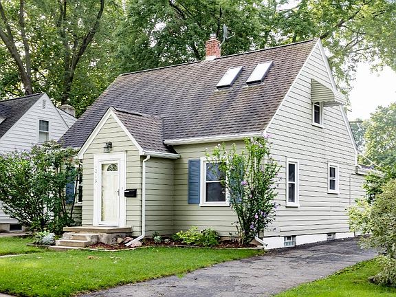 3rd image of 1219 Grant St