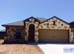 527 Christopher Cv, Lockhart, TX 78644
