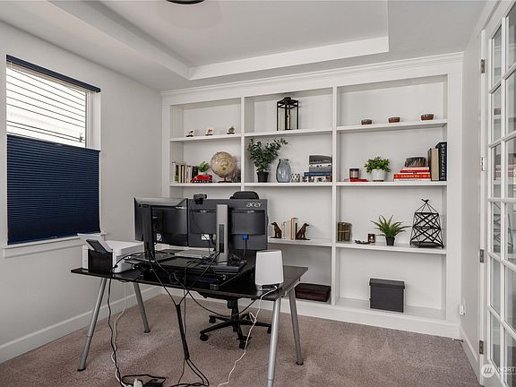 5th image of 13625 196th Avenue E