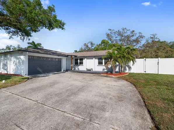 10601 119th St N, Largo, FL 33778