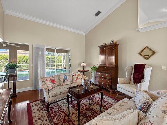 5th image of 11405 Waterford Village Dr
