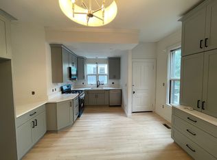 25 Highland Ave APT 1R, Cambridge, MA 02139