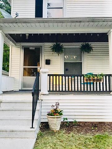 1st image of 1177 Gladys Ave