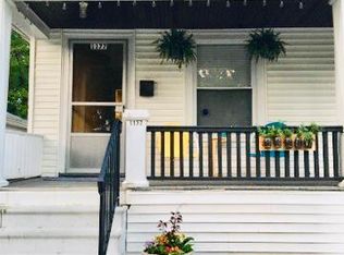 1177 Gladys Ave, Lakewood, OH 44107