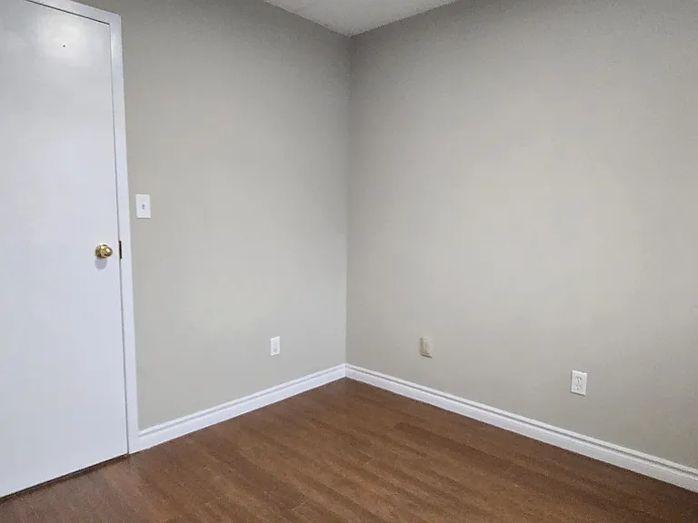 274 Highland Rd E #10 — Photo 12