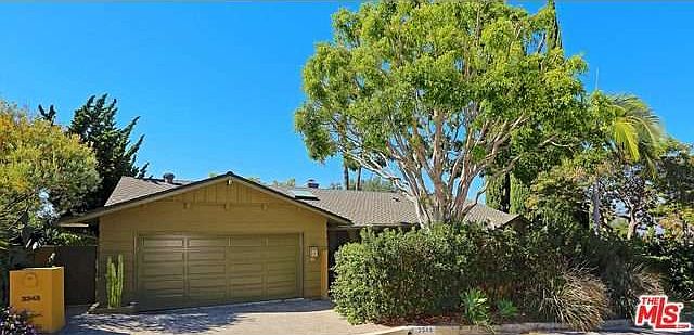 1st image of 3343 Wrightwood Dr