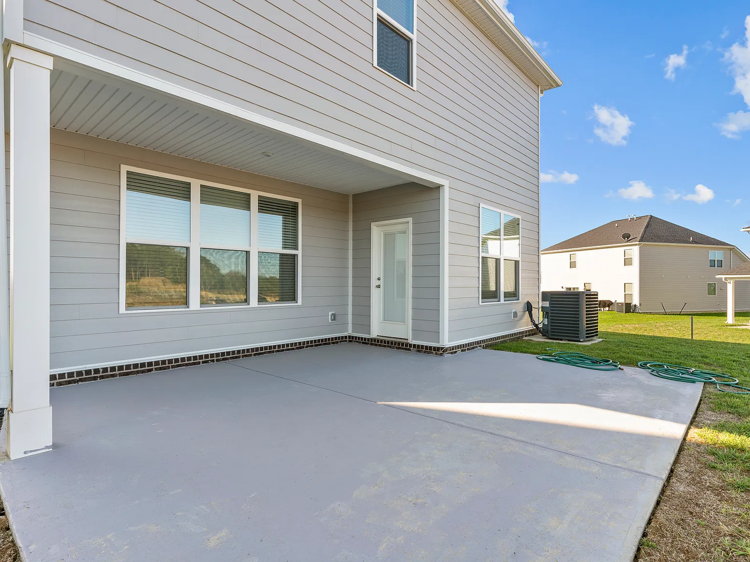 1326 Harmony Hill Ln — Photo 4