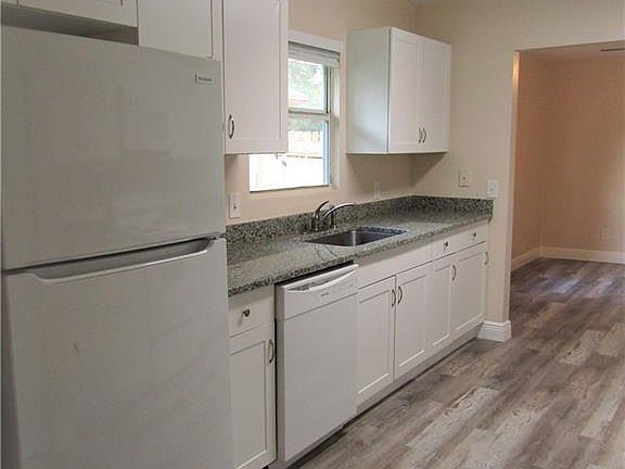 5th image of 4206 11th St