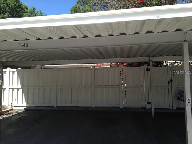 7640 Desoto Ct — Photo 18