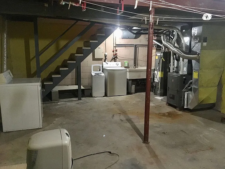 7009 Church St — Photo 14