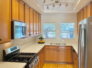 86 Sommer Ln, Goleta, CA 93117