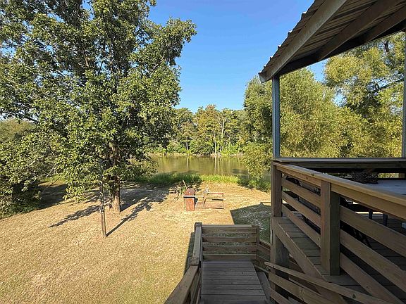 2nd image of 1594 Robert Clark Rd