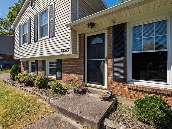 2nd image of 12515 Live Oak Dr