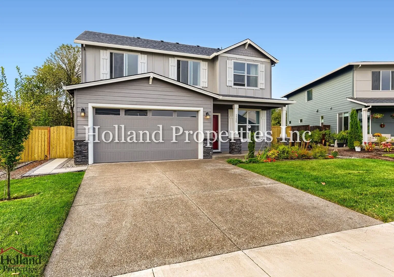 Beautiful 4-Bedroom Cornelius Home with Green-Space Views — Photo 3