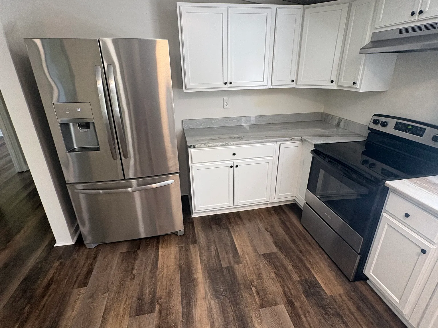 4 bed, 1920 sqft, $2,100 — Photo 3