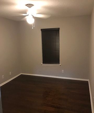 5th image of 3422 Northmoor St #0