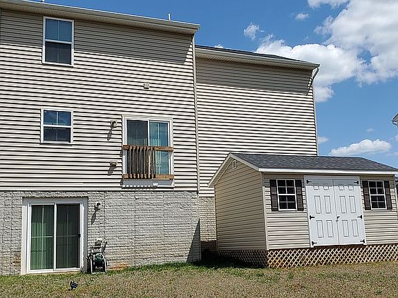 Ed Macapagal - Owner