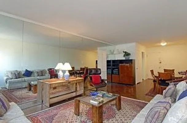 Rented by Douglas Elliman | media 24