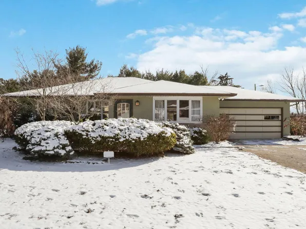 3277 Cross Keys Rd, Columbus, OH 43232