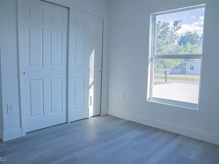 331 Detroit Ave — Photo 18