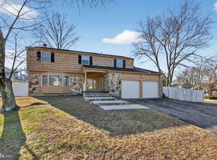 1943 Birchwood Park Dr N, Cherry Hill, NJ 08003