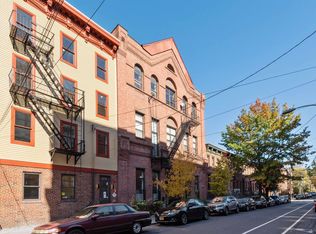 316 8th St APT 1, Jersey City, NJ 07302