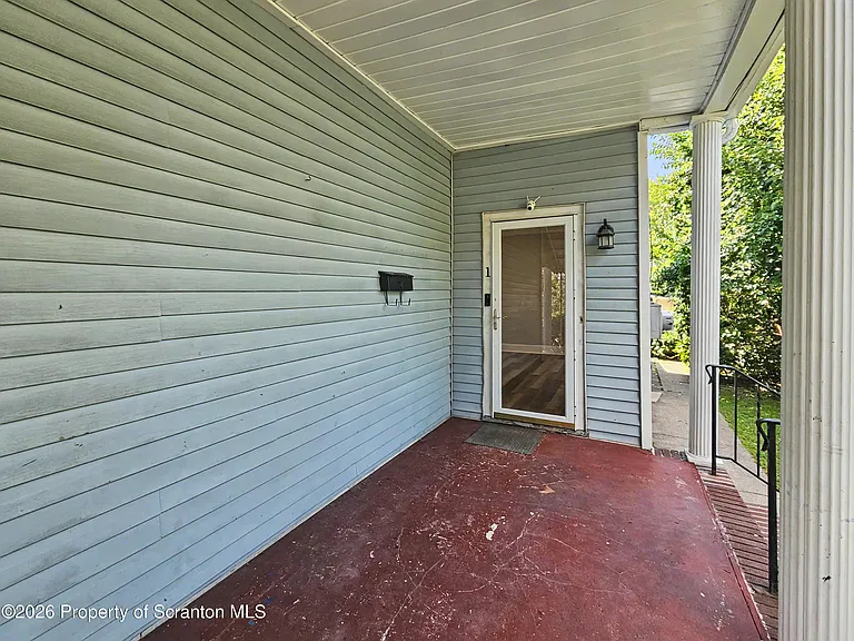 828 Cedar Ave #1 — Photo 3