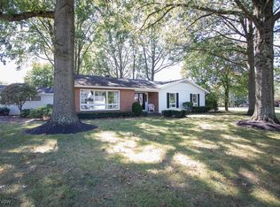 220 Southview Rd, Canfield, OH 44406