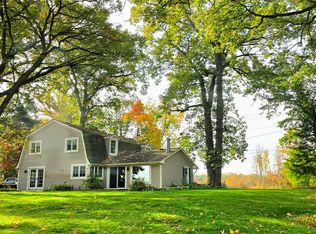 4859 Gallagher Blvd, Whitmore Lake, MI 48189