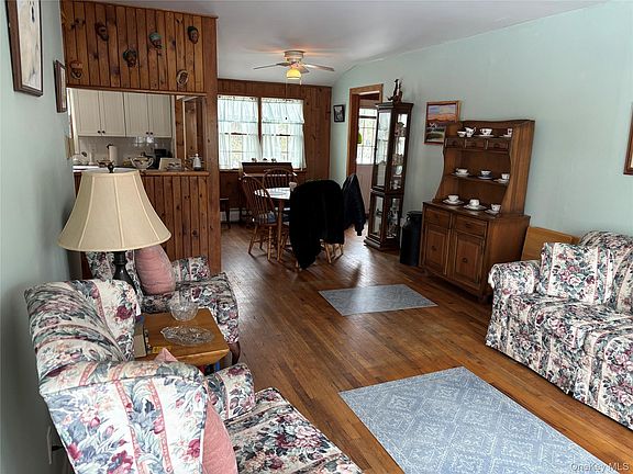 4th image of 126 Michael Road