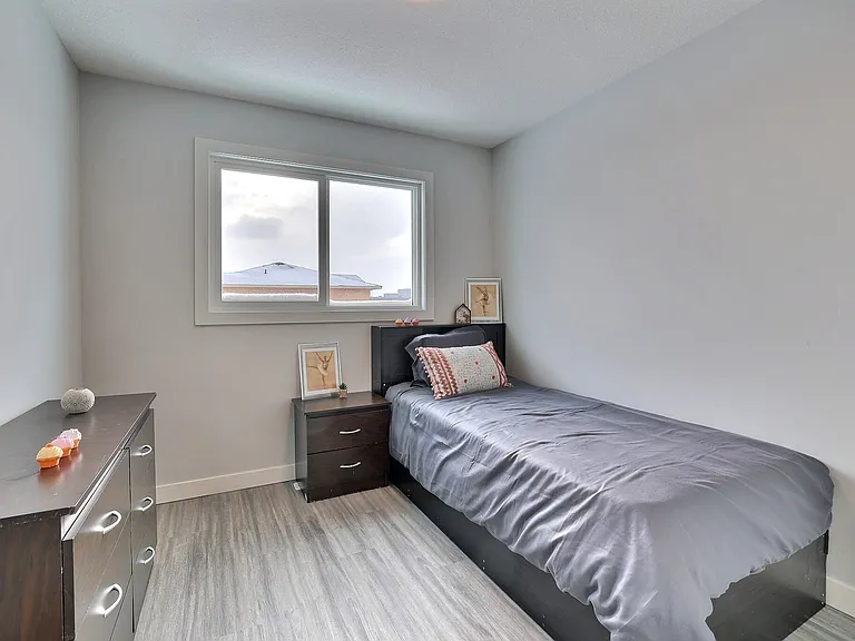 5111 E Primrose Green Dr — Photo 29