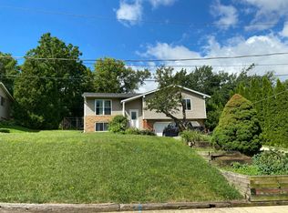 1304 Merrill Ave, Algonquin, IL 60102