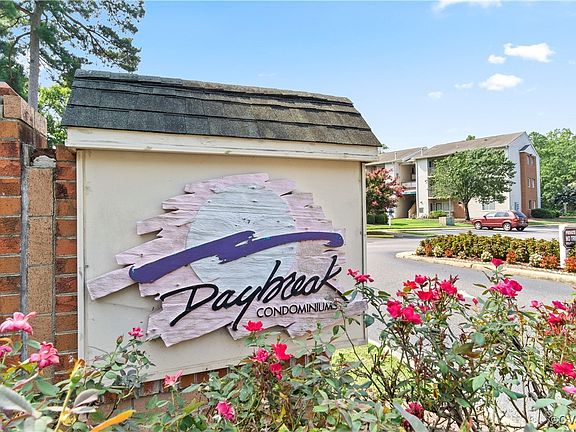 2nd image of 12677 Daybreak Cir