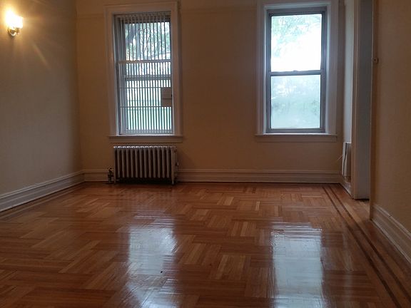 4th image of 74 Gatling Pl APT 3L