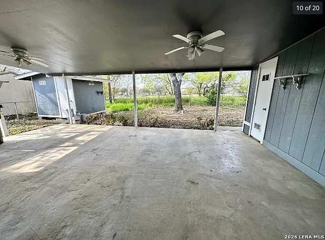 5411 Clark Ave — Photo 7