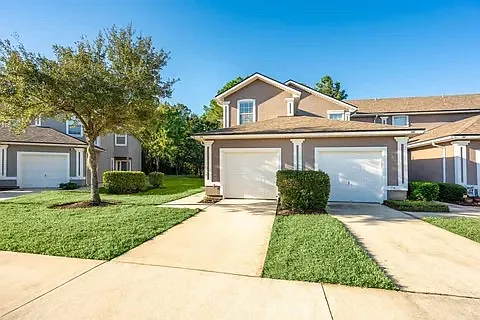 310 Scrub Jay Dr