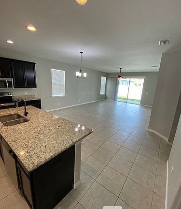 5th image of 32635 Harmony Oaks Dr