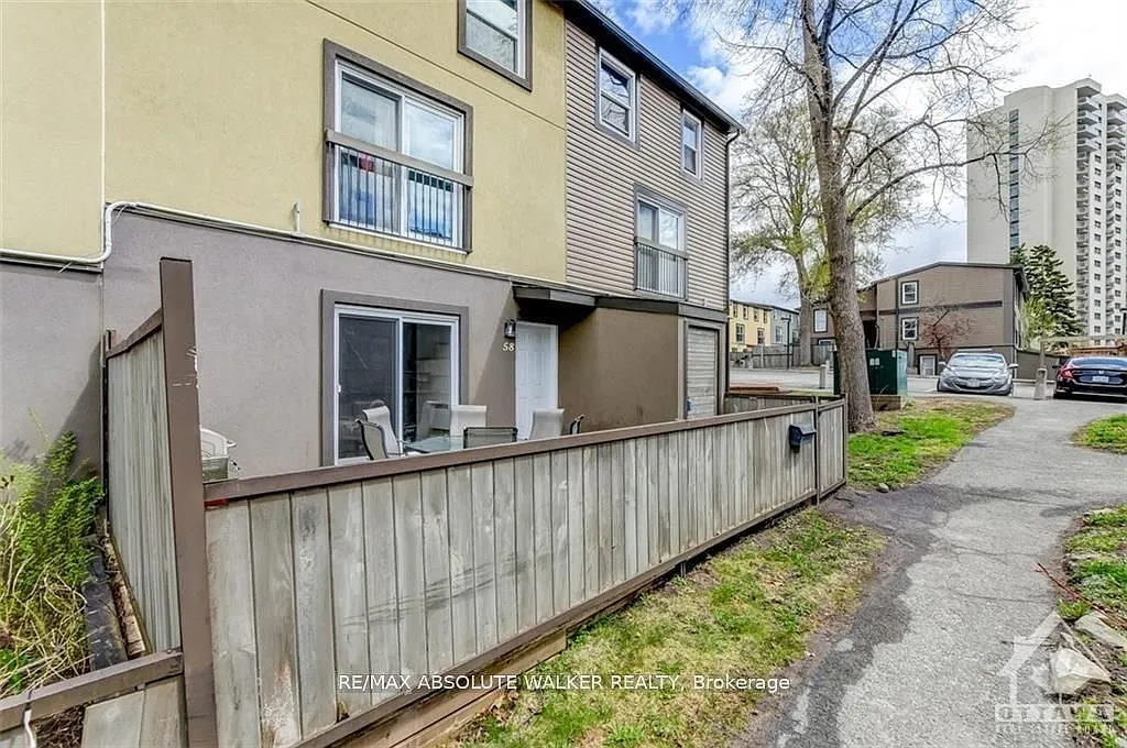 3 bed, $2,200 — Photo 1