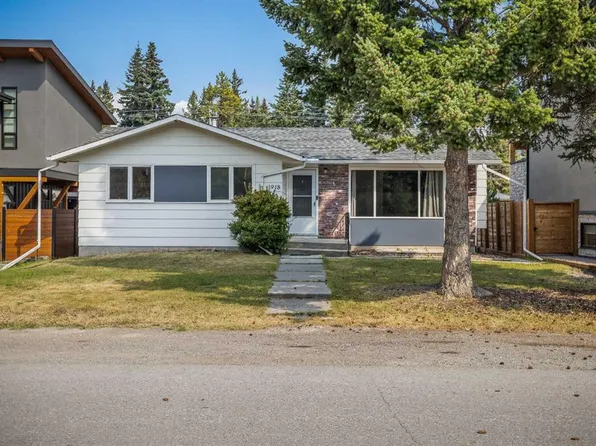 918 S 15th St, Canmore, AB T1W 1X3
