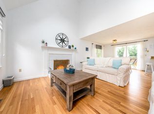 102 White Rock Rd, Yarmouth Port, MA 02675