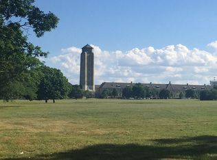 795 Lyster Rd, Highwood, IL 60040