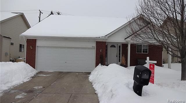 1st image of 406 Converse Ct