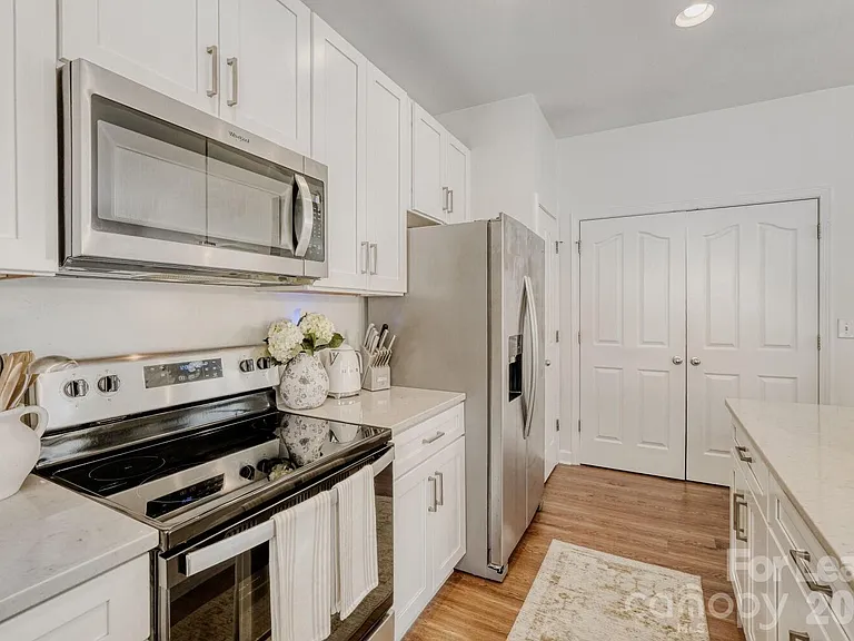 13718 Aldenbrook Dr — Photo 13