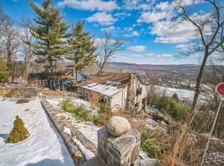 50 Pleasant Rd #2, Lake Peekskill, NY 10537