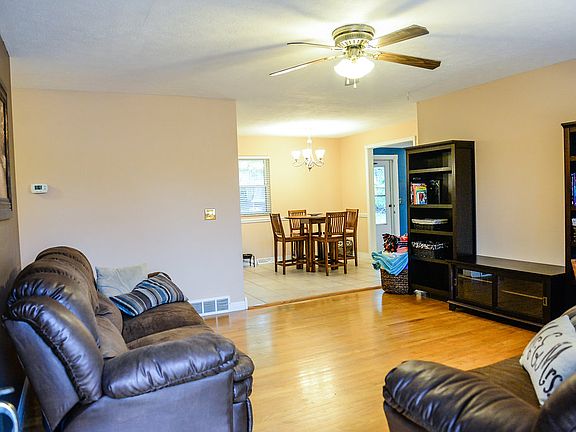 Original hardwood floors 