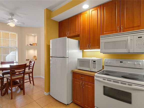 3rd image of 1129 Van Loon Commons Cir APT 203