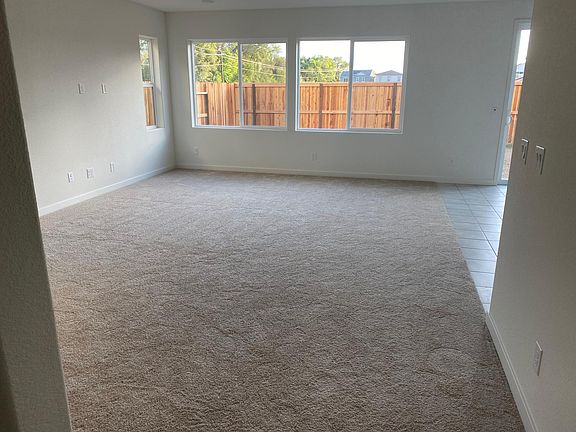 5th image of 4405 Sierra Pine Way