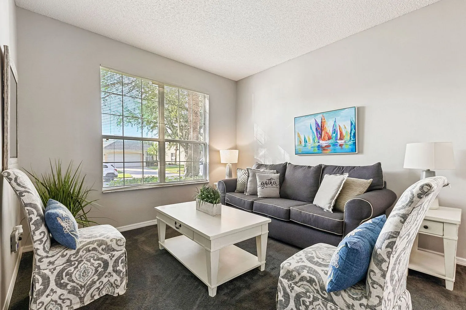 6 bed, 5.0 bath, 3498 sqft, $7,025 — Photo 4